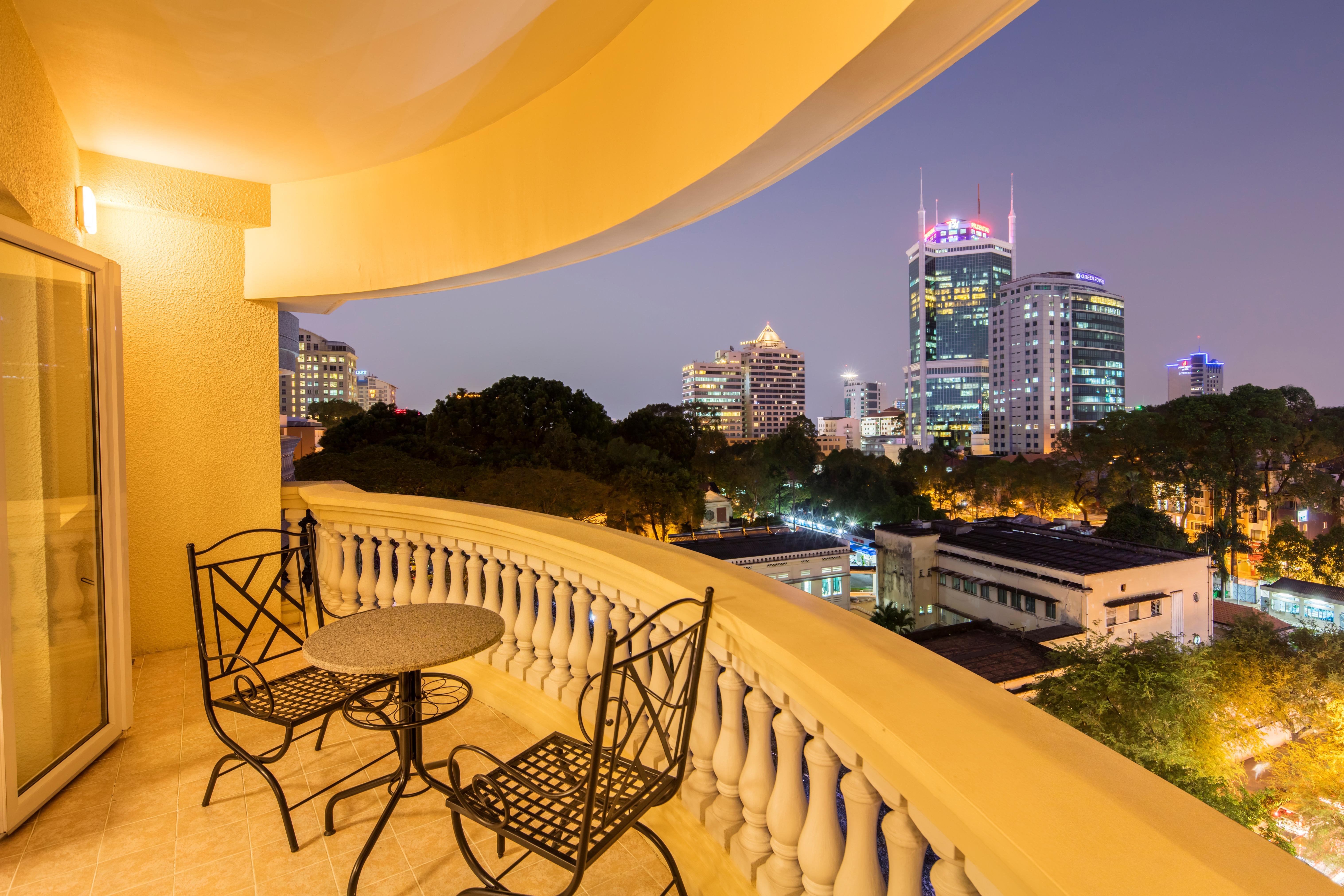 Norfolk Mansion - Luxury Serviced Apartment Хошимин Экстерьер фото